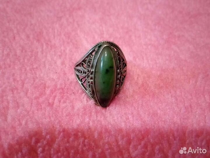 Серебряное кольцо