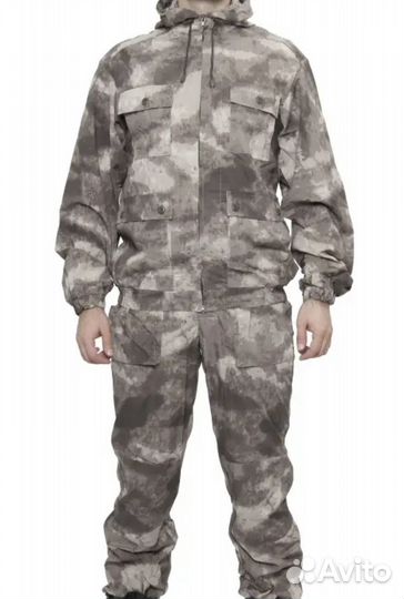 Костюм камуфляжный р.48-50
