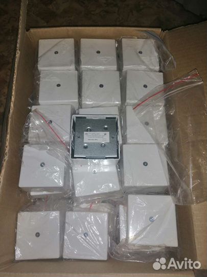 Коробка монтажная огнестойкая. рм(0) -4К IP-41