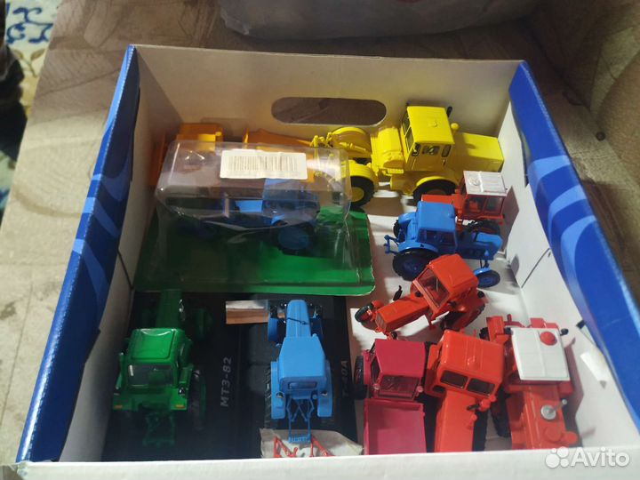 Модель тракторов 1:43