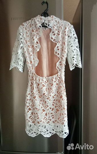 Платье мини вечернее с открытой спиной 40-42