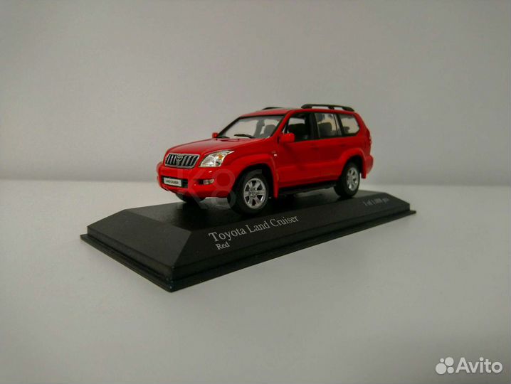 Toyota land cruiser prado 120 red minichamps 1/43