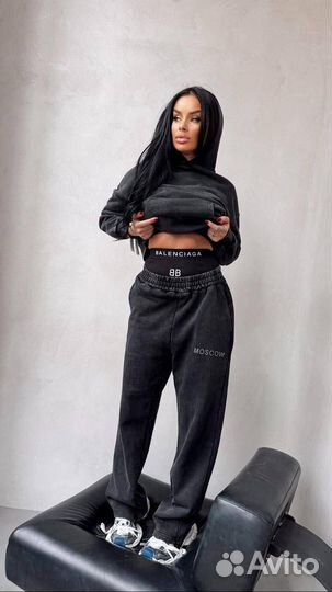 Спортивный костюм Balenciaga S.M.L