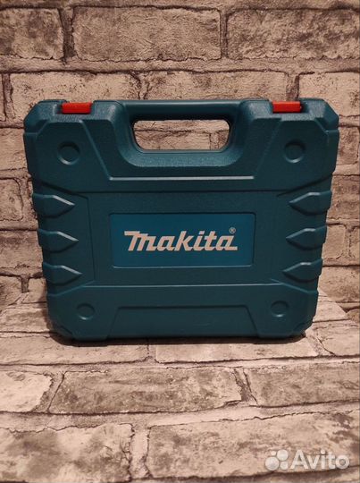 Шуруповерт Makita 18v