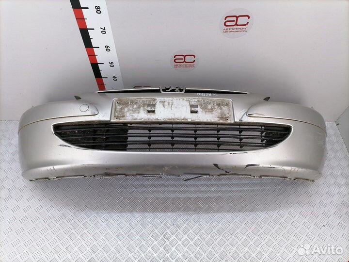Бампер передний для Peugeot-Citroen 307 7401T4