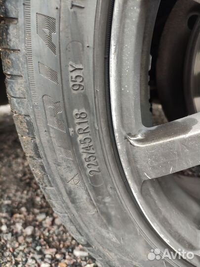 Triangle TH201 225/45 R18 95Y