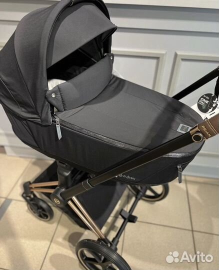 Cybex Priam 4 deep black 2 in 1