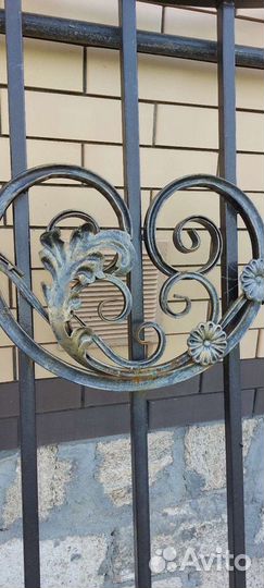 Кованная решётка под полисадник 1.90 на 2м