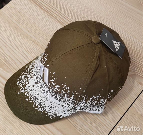 Кепка Adidas зеленая