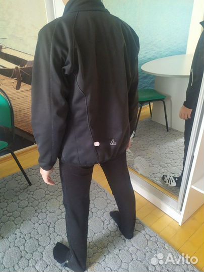 Костюм тренировочный