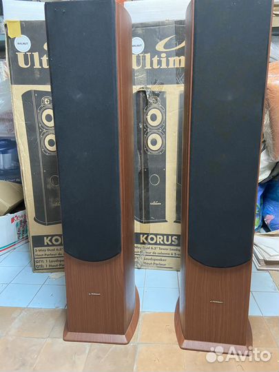 Напольная акустическая колонка Ultimate korus K40