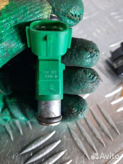 Форсунка Peugeot 207 хэтчбек 1.4 KFV 2009