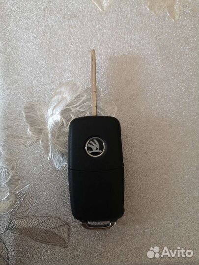 Ключ зажигания skoda
