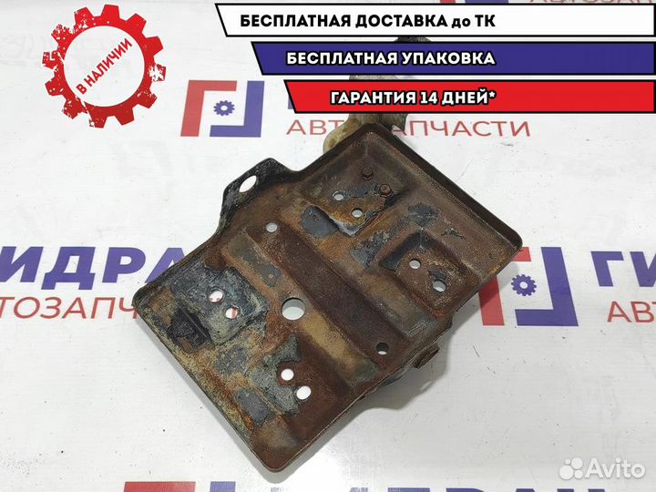 Крепление АКБ Mitsubishi L200 MN136284. Подставка
