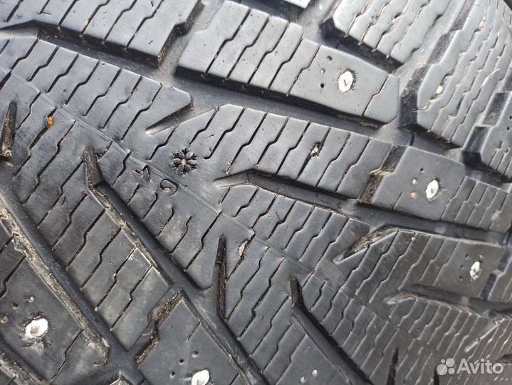 Nokian Tyres Hakkapeliitta 7 SUV 295/40 R21