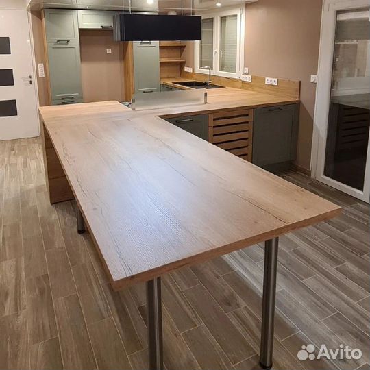 Кухонный гарнитур угловой