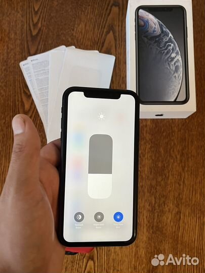 iPhone Xr, 64 ГБ