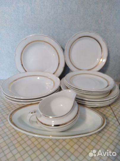 Посуда из столового сервиза