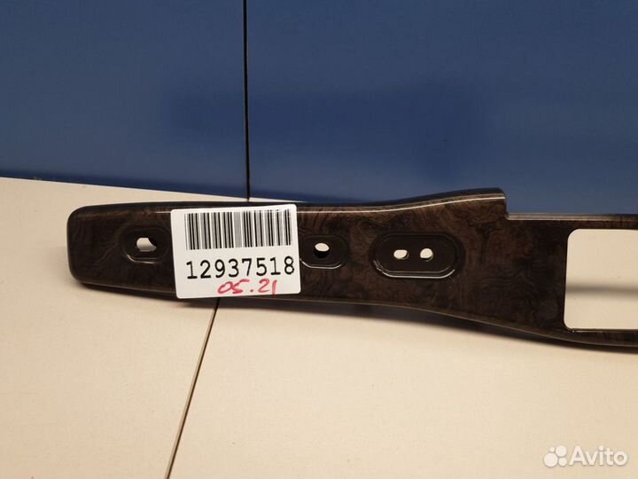 Накладка блока управления сидения Toyota Alphard 3