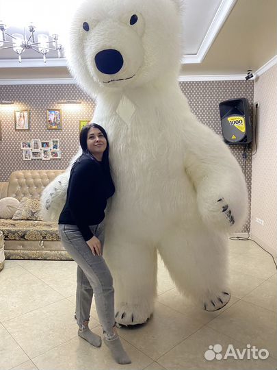 Ростовая кукла поздравит