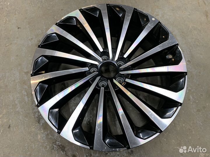 Диск одна штука оригинальный exeed TXL R19