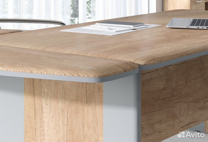Стол руководителя с приставкой и тумбой. С ндс