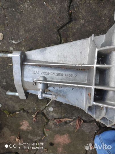 Передний редуктор 2121 niva и привода колес