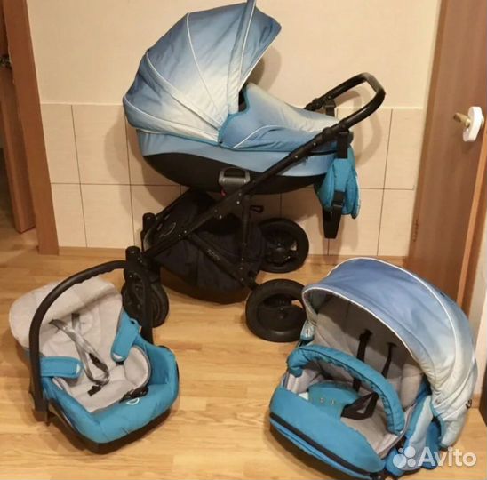 Коляска 3 в 1 Zippy Pia