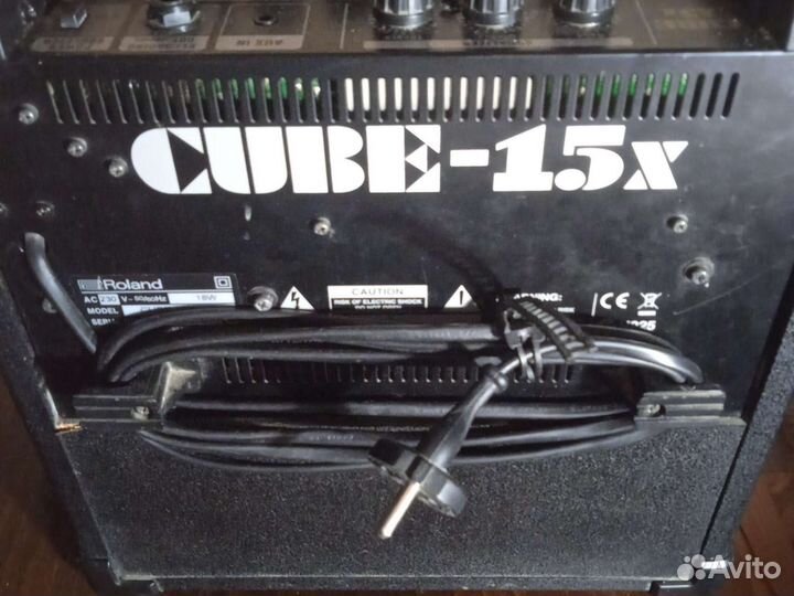 Комбоусилитель Roland cube 15x