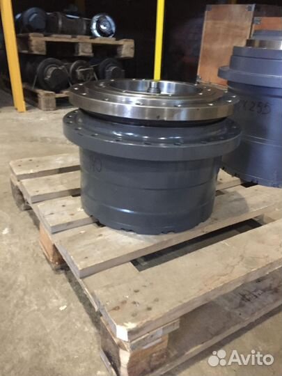 Бортовая передача без мотора Hyundai R330-9