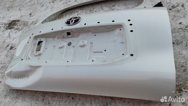 Дверь багажника Toyota Land Cruiser Prado 150 2013