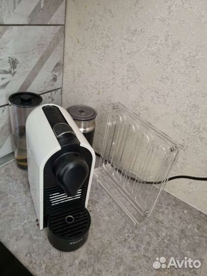 Кофемашина nespresso с капучинатором