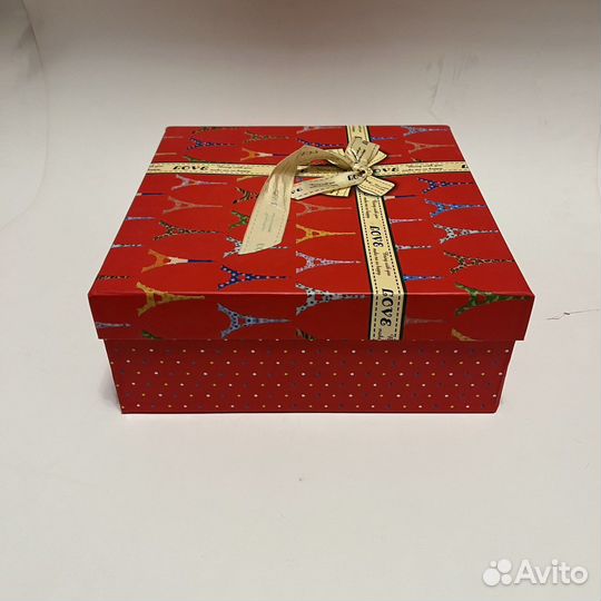 Набор кофейных чашек. Метал, фарфор