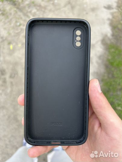 Чехол на iPhone X