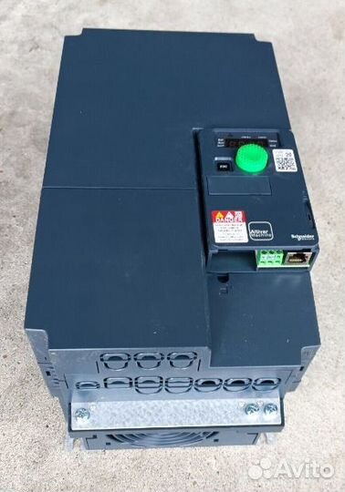Преобразователь Schneider Electric ATV320D11N4C