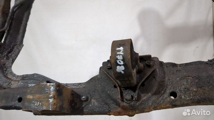 Балка подвески передняя Hyundai Tucson 1, 2004