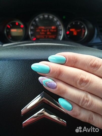 Маникюр гель-лак