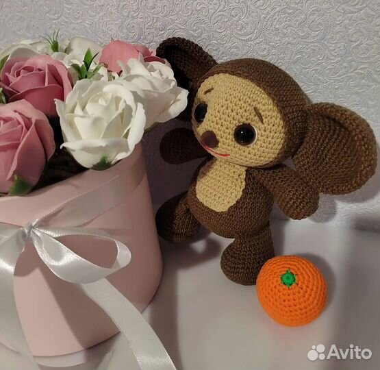 Чебурашка и мандарин