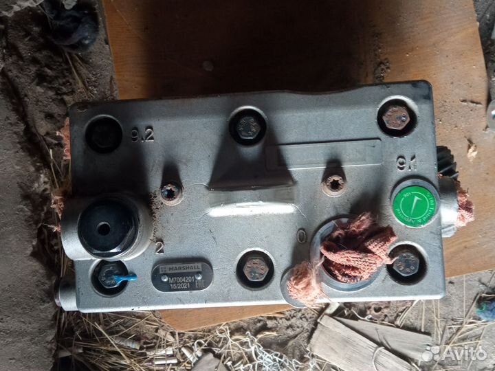 Компрессор воздушный автомобильный