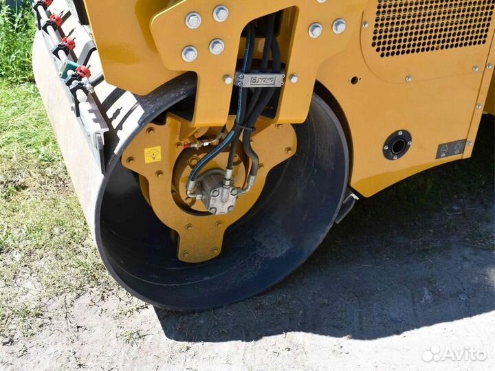 Дорожный каток XCMG XMR403, 2024