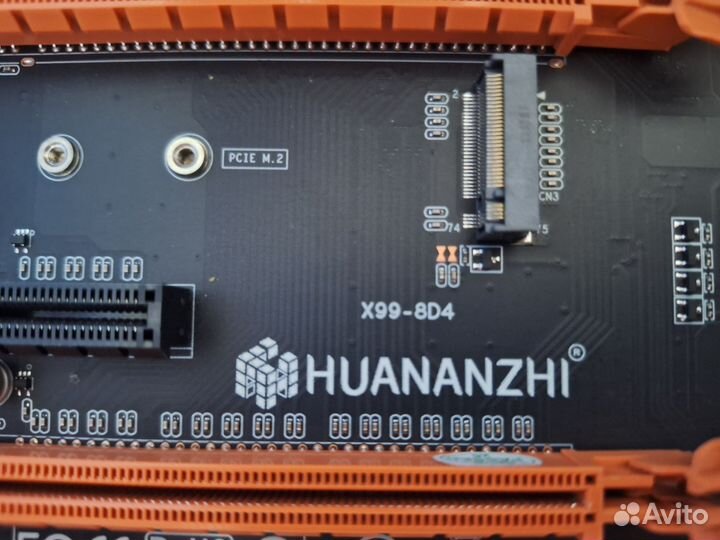 Huananzhi X99-8D4 E5-2680 v4 256 GB RAM