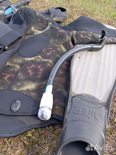 Гидрокостюм