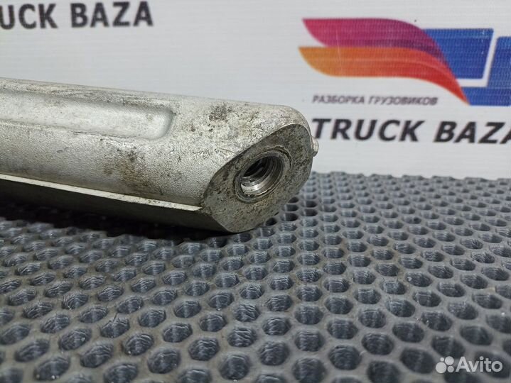 Кронштейн интеркулера Scania 5-series