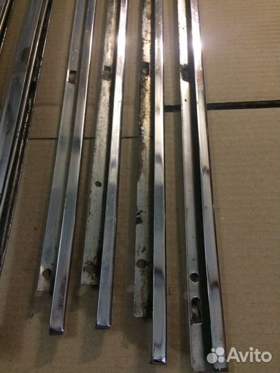 Газ 21 стойки форточек держатели дверных карт