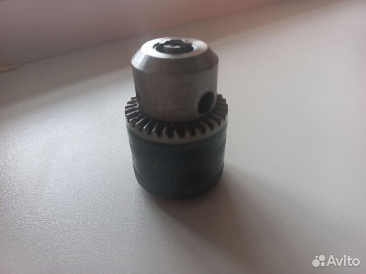 Патрон сверлильный В12