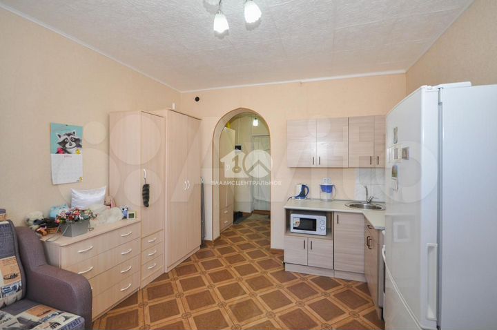 Дом 25 м² на участке 2 сот.