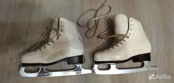 Фигурные коньки wifa 30