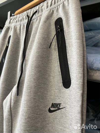 Штаны Nike Tech Fleece 2023