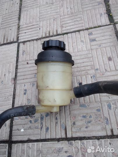 Kia Rio 3 бачок гур