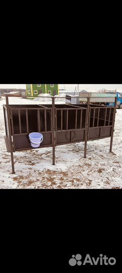 Индивидуальные клетки для телят